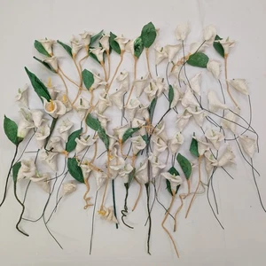 Konvolut über 65 kleine Straßen Pappmaché Blumen mit Drahtstiel - Bild 1 von 7