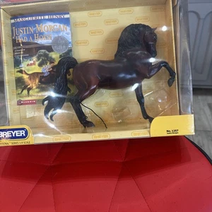 Breyer “Justin Morgan” (Model #1257) Traditional 1:9 Rare Retired  w Book Horse - Picture 1 of 2