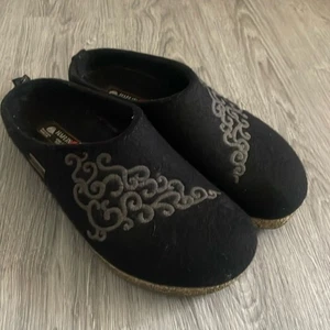 Haflinger Womens Symphony Swirl Gray Black Wool Clogs Slippers Sz 42 /US 11 - Picture 1 of 12
