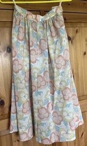Country Casuals Women's Skirt - Floral Pattern - Size 8 - Picture 1 of 4
