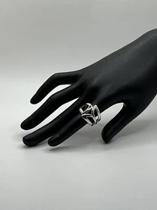 Lia Sophia NWT “Tulip” Silver Tone Ring Size 6 - Picture 1 of 8