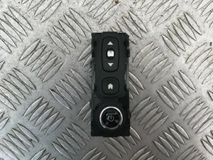 Commande Bouton Navigation - RENAULT TRAFIC III (3) L1H1 - Réf : 253B08825R - Picture 1 of 5