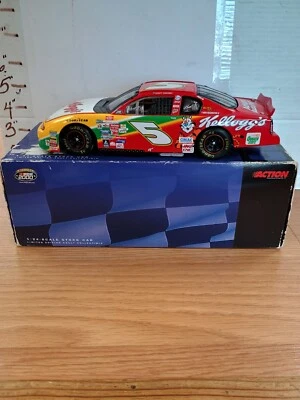 Action 1:24 Car Terry Labonte #5 Kellogg's 2000 Chevrolet Monte Carlo - Image 1 of 4