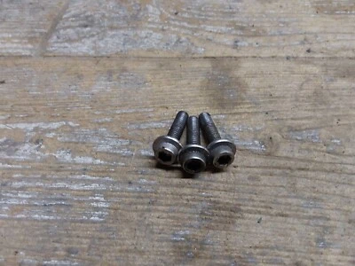 Yamaha R6 YZF-R6 2007 2006-2007 YZFR6 motor piñón pernos de montaje Foto 1 de 4