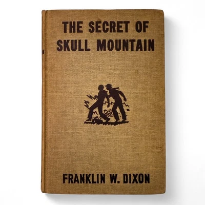 The Secret of Skull Mountain by FRANKLIN W. DIXON Hardy Boys Mystery Book 1948 - Image 1 of 4