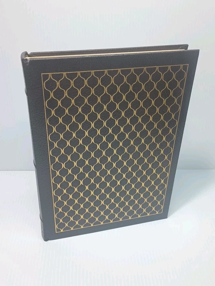 Easton Press OF MICE AND MEN By John Steinbeck 1977 Leather Bound  Foto 1 de 4