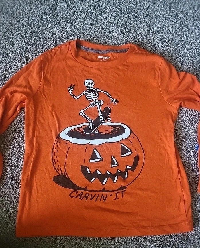 Old Navy Boys Orange Long Sleeve T-Shirt Size 8 - Image 1 of 1