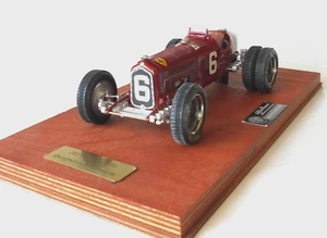 Alfa Romeo P3 seis ruedas Hillclimb #6 Metal Revival Casadio escala 1/20 Dagostino - Imagen 1 de 12