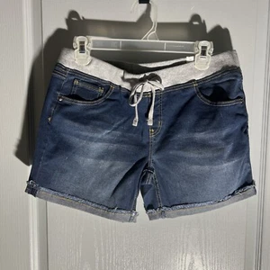 Justice Size 16 1/2 Knit Waist Wash Denim Shorts NWT - Picture 1 of 4