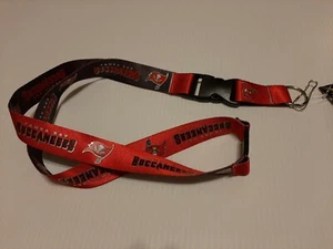 TAMPA BAY BUCCANEERS NFL TEAM COLOR 24"x 1" Lanyard w/ Detachable Buckle - Bild 1 von 4
