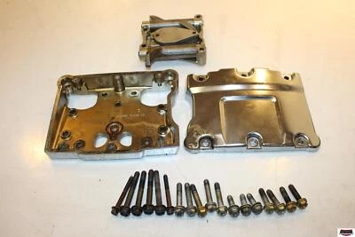 2008 Harley-Davidson FLHRC Rear Racker Arm Cylinder Head Cover 17594-99 Foto 1 de 4