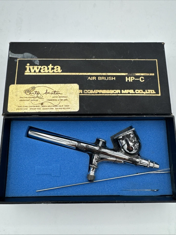 Iwata HP-C H4000 4000 Air Brush w/ Gravity Feed Dual Action Airbrush Japan Medea - Image 1 of 4