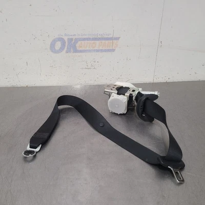 19 2019 TOYOTA CAMRY XSE FRONT SEAT BELT RETRACTOR BLACK RIGHT PASSENGER Foto 1 de 4