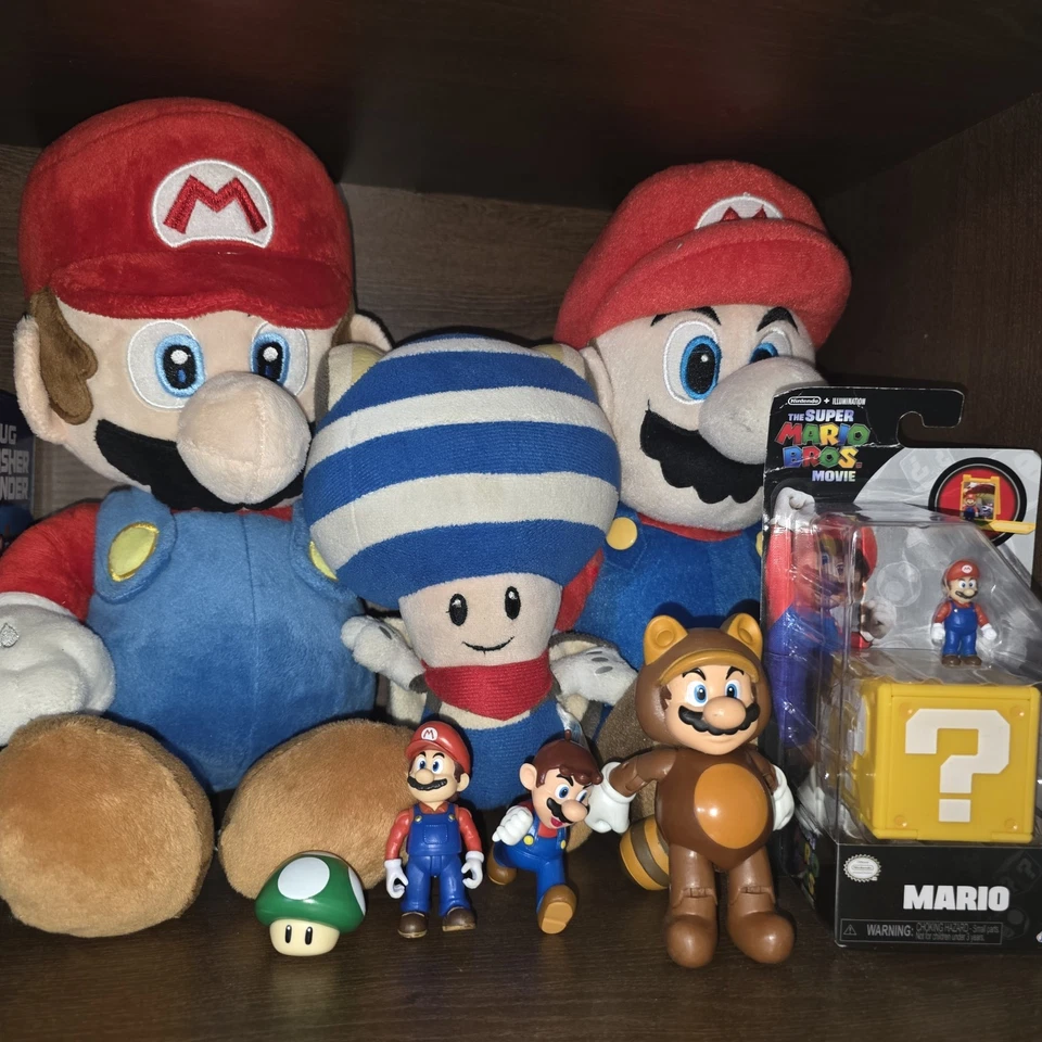 Lote Peluche Super Mario Hermanos Nintendo Figuras Rellenas y Figuras Foto 1 de 1