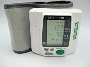 Wristech Blood Pressure Monitor Model# 99293 with Case - Picture 1 of 3