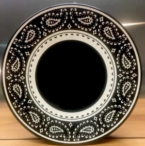 5 PAISLEY BLACK & WHITE by Home Target Stoneware 11” Dinner Plate EUC - Picture 1 of 3