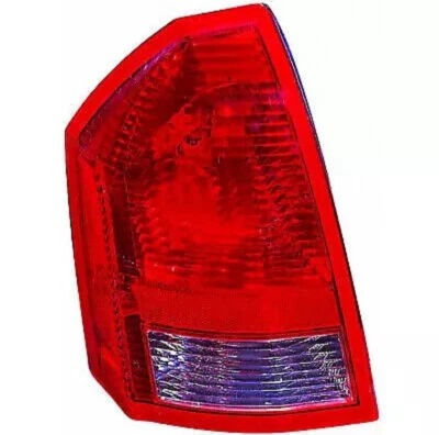 Lâmpada traseira DEPO LEFT compatível com 2005-2007 Chrysler 300 - Imagem 1 de 3