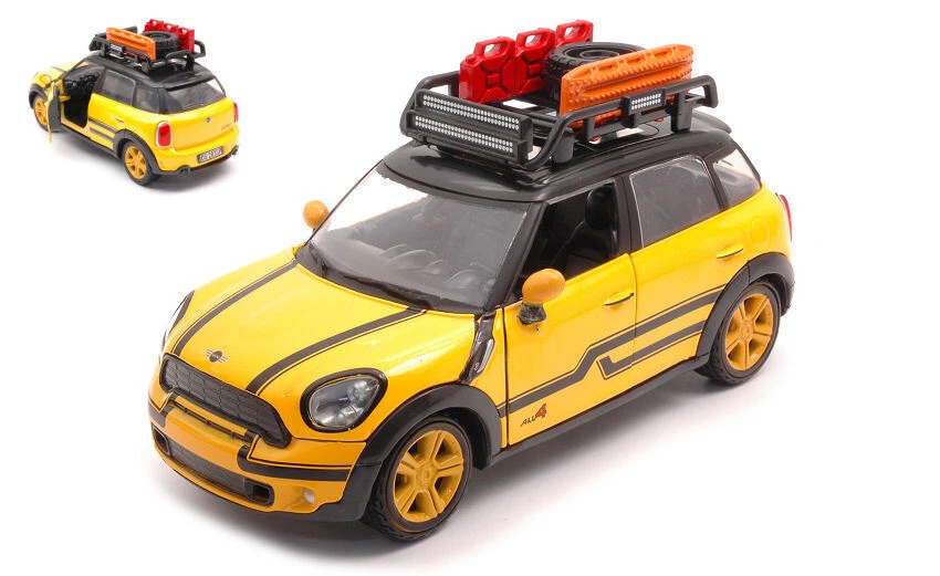 MotorMax MINI COOPER S COUNTRYMAN WITH ROOF RACK YELLOW/BLACK 1:24 - Immagine 1 di 1