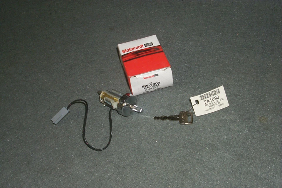 NOS Ignition Lock 1980 81 1982 1983 1984 LTD/Mustang/Thunderbird/Mercury Cougar - Image 1 of 1