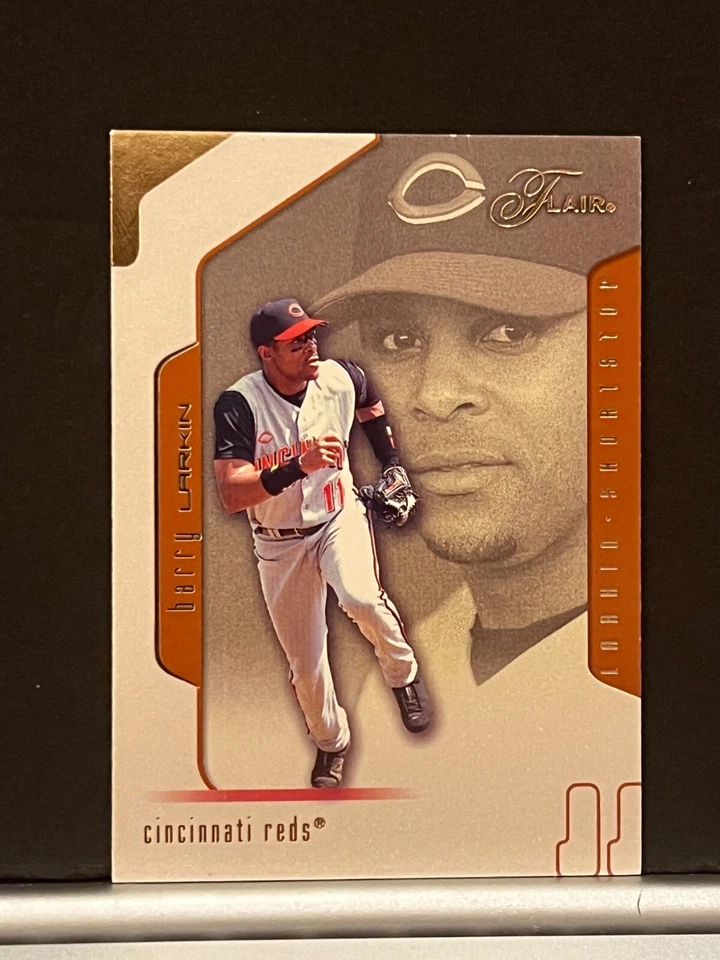 Cincinnati Reds Barry Larkin 2002 Flair #11  NM-MT FREE S&H - Image 1 of 1