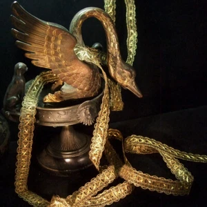 ANTIQUE gold metallic trim high metal content brocade braid lace 3/4" c1920 vtg - Picture 1 of 6