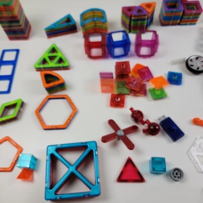 Magna Tiles Lot 200 pieces Used Magnetic Building Tiles Creative Open Play Toy  - Image 1 of 4