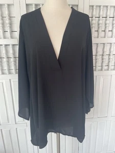 Chico's women's size 3 (XL) black keyhole back, slit sleeves, casual blouse, E20 - Picture 1 of 10