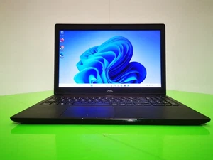 Dell Latitude 3500 15.6" Laptop - 8th Gen i5 / 8GB RAM / 128GB SSD /Minor Defect - Picture 1 of 12