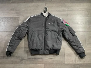 Adidas Juventus x NASA Italia USA Giacca Bomber Reversibile Uomo Taglia S Nuova - Foto 1 di 11