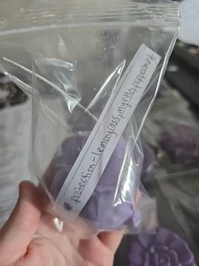 Anatomical Heart Shaped Purple Intention Essential Oil Scented Candle - Picture 1 of 2