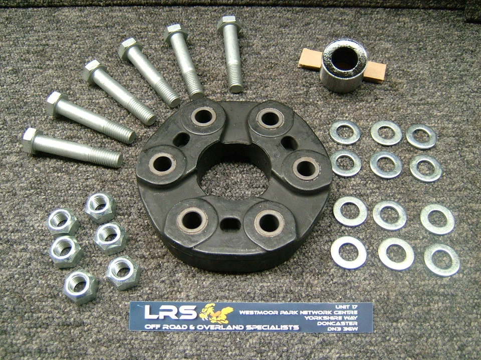 Land Rover Discovery 2 TD5 Rear Propshaft Doughnut With Bolts - TVF100010B x 1 - Image 1 of 1