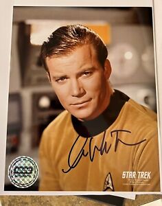William Shatner Signed 8x10 â€¢ Autographed Captain Kirk Star Trek Photo Iccc Excl
