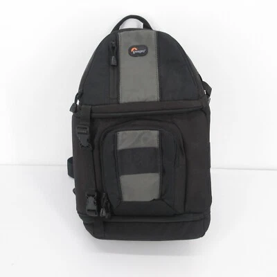 Bolsa para cámara Lowerpro Sling Shot 202 AW negra para todo tipo de clima excelente estado Foto 1 de 4