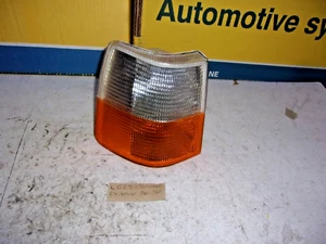 FRECCIA FANALINO ANTERIORE DESTRA VOLVO 740 940 960 L0293 - Foto 1 di 5