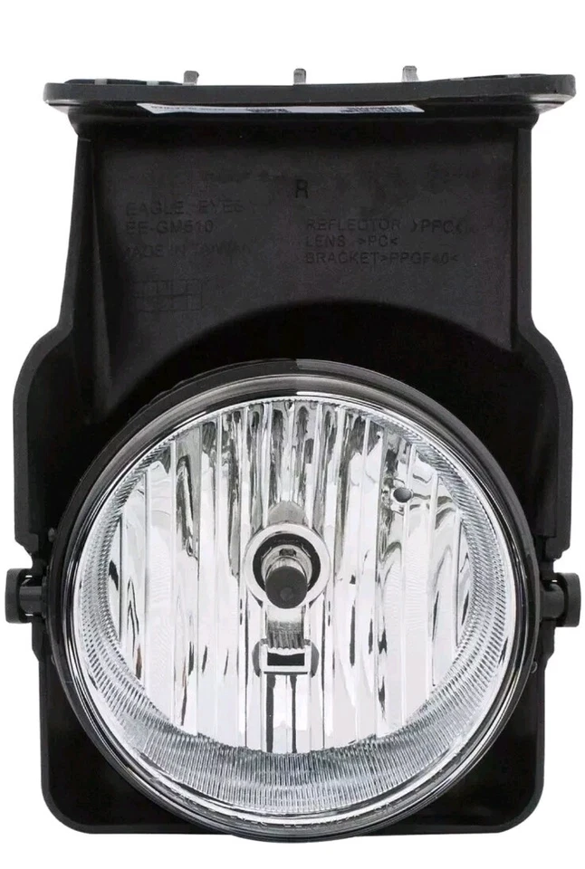 ПОДХОДИТ ДЛЯ ГРУЗОВИКОВ GMC SIERRA 2005-2007 ГОДОВ ВЫПУСКА ПАССАЖИРСКИЕ ПРАВЫЕ ПРОТИВОТУМАННЫЕ ФАРЫ В СБОРЕ - Изображение 1 из 3