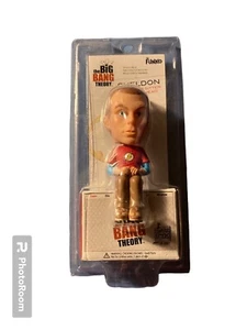 The Big Bang Theory Sheldon Computer Sitter Bobble-Head - Picture 1 of 1