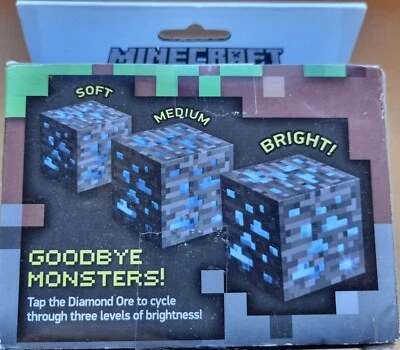 Minecraft Light-Up Diamond Erz 2014 Mojang Think Geek Spitzhacke Bergbau Neu im - Bild 1 von 4
