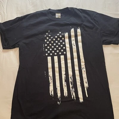 Camiseta mediana bandera de Estados Unidos para hombre 100 % algodón Guardia Nacional de Wisconsin Foto 1 de 4
