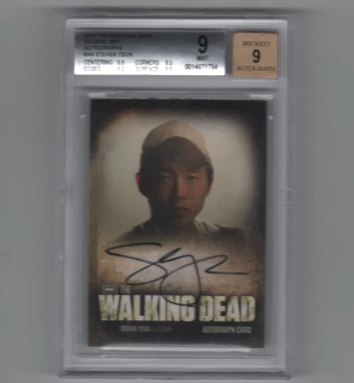 THE WALKING DEAD SEASON 2 STEVEN YEUN/GLENN RHEE AUTOGRAPH CARD #A4  GRADED 9!! - Image 1 of 2