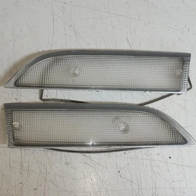 1991 1992 1993 1994 Mercury Capri DRIVER PASSENGER Front Turn Signal Light Lens - Image 1 of 3