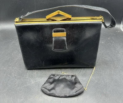 Bolsa Vintage Elegance by Evans Preta com Acabamento Dourado - Imagem 1 de 4