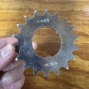 BENDIX COASTER BRAKE REAR BICYCLE SPROCKET 3 TAB COG 18 TOOTH VINTAGE NOS - Picture 1 of 10