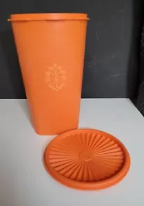 Tupperware 1222 Orange 10.5" Servalier 16 Cup Canister w/ 808 Sunburst Lid - Picture 1 of 6