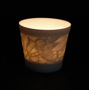 9989005 Weimar Porzellan Teelicht Lithophanie Becher Engel Amor weiß 5,5x8cm - Bild 1 von 3