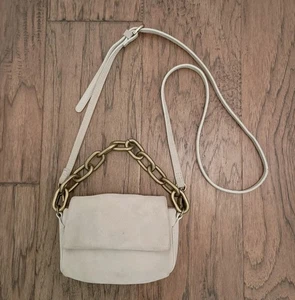 Free People Wildleder Leder Charlie Kette Mini Handtasche Clutch Crossbody Knochen/Hellbraun - Bild 1 von 17