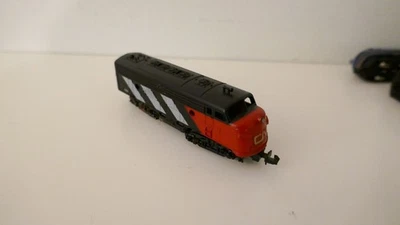 N Scale Arnold Rapido Canadian National CN F7A Dummy - Image 1 of 4