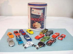 Cool Lot 16 Hot Wheels 1990s 2000s Die Cast Cars in Cracker Jack Collectors Tin - Picture 1 of 12