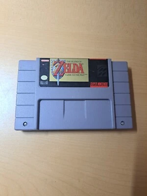 The Legend of Zelda: A Link to the Past (Super Nintendo SNES, 1992) - Authentic - Image 1 of 3