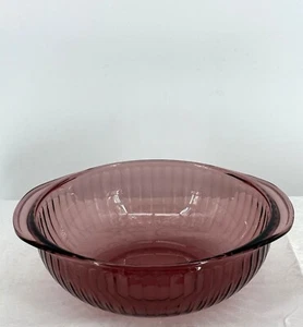 Vintage Pyrex 2QT 2L Cranberry/Purple Sculpted Glass Baking Dish - Picture 1 of 5