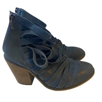 Botas Free People Híbridas Tacón con Tirantes Tobillo Envejecidas Azul Oscuro EU 37/US7 Foto 1 de 4